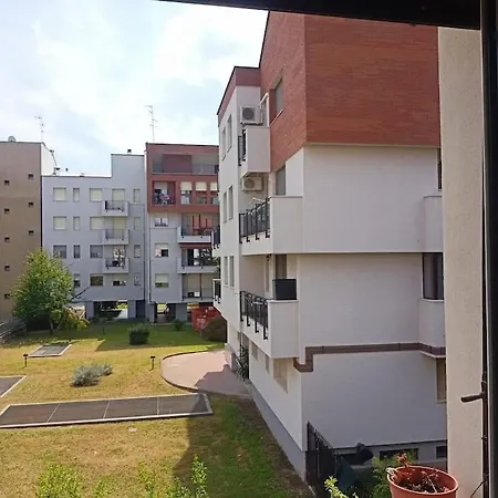 2Stanzeterrazzo * Milano